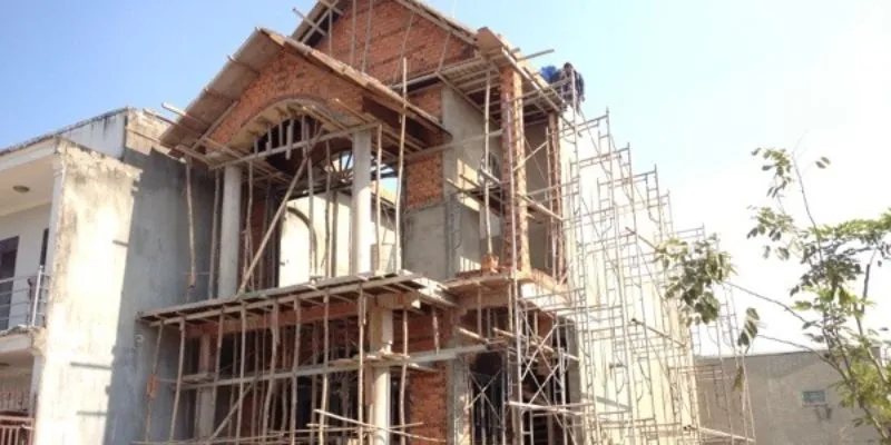 Ý nghĩa khi mơ thấy xây nhà bị sập