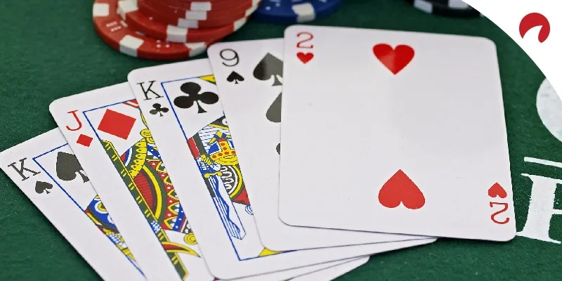 Xếp bài với nhiều chiến lược linh hoạt